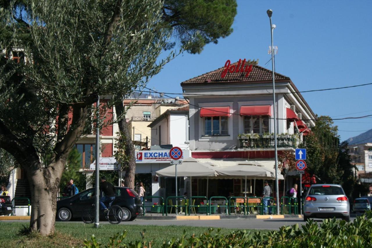 Jolly City Center Hotel Tirana Bagian luar foto